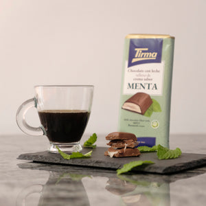 Milk chocolate filled with Mint Cream